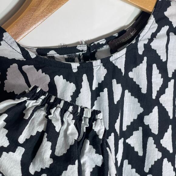 ANTHROPOLOGIE HAZEL Women’s Black and White Geo Print Cropped Top Med - Picture 3 of 4